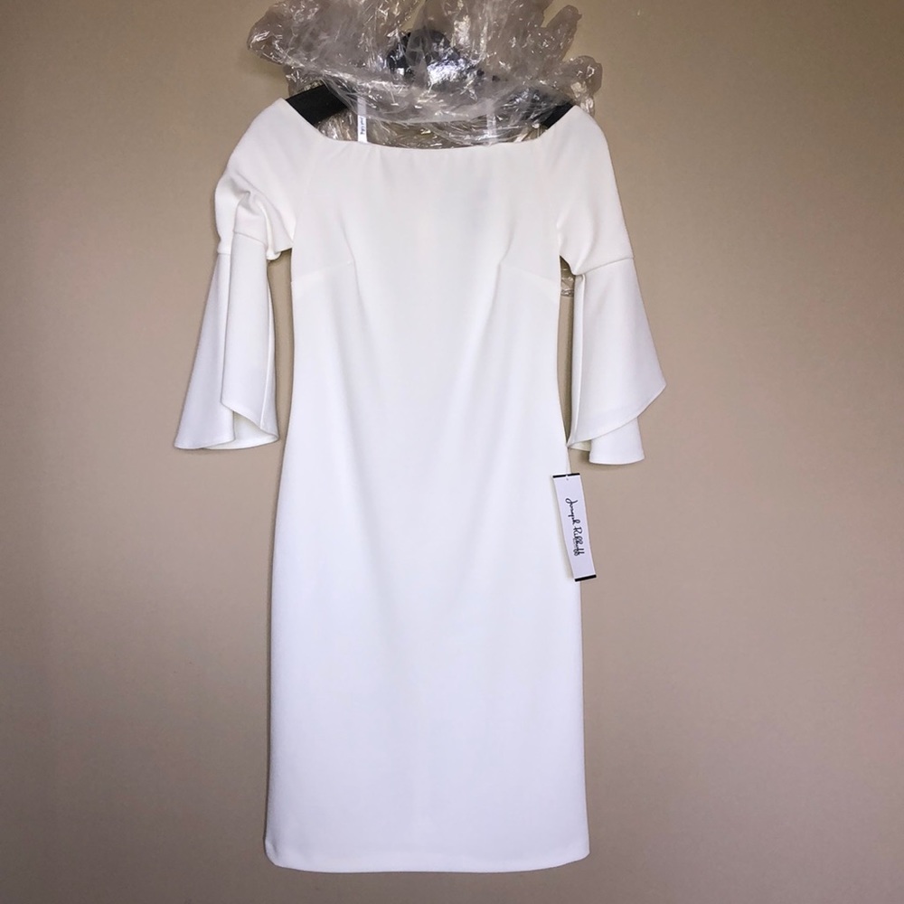 Dress - Picture 4 of 7